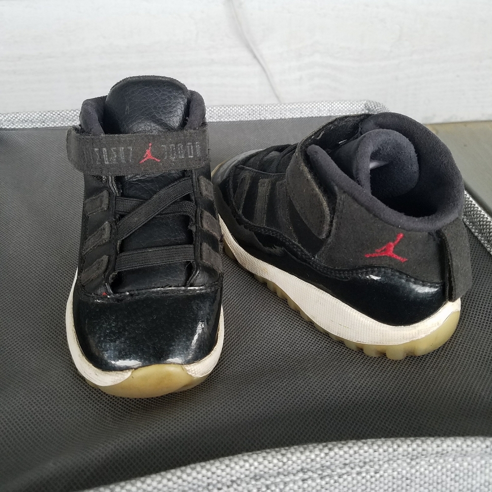 Nike Air Jordan 11 Retro Toddler 7C